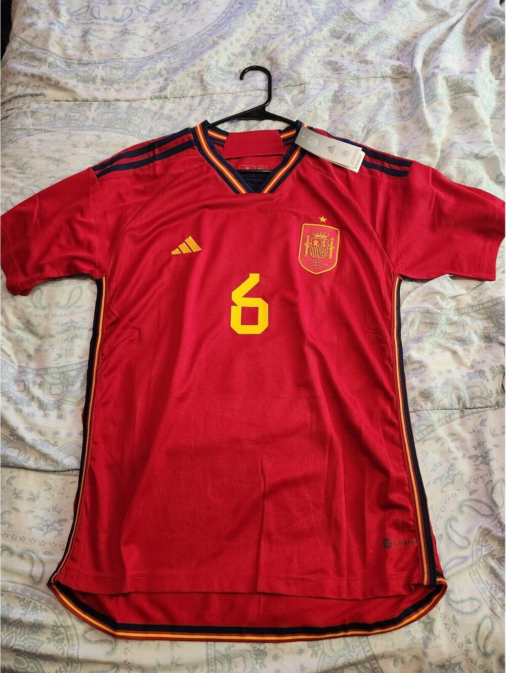 Spain 2022/2023 Aitana Bonmati Home Soccer Jersey Size M